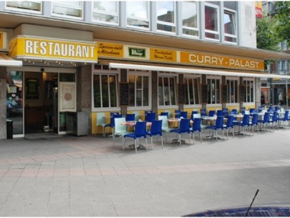 Photo:  Curry-Palast